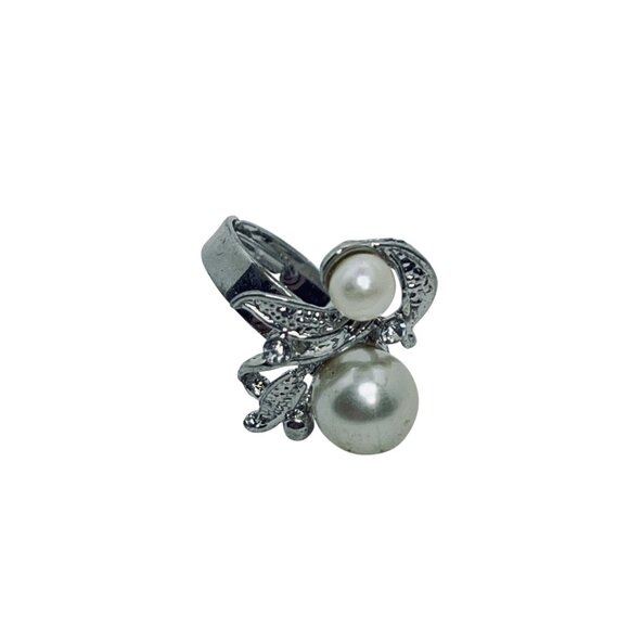 Silver Tone Adjustable Statement Ring With Faux Pearls & Leaf Design (R436) - Picture 5 of 7
